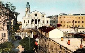 MB h- 04- eglise St-Louis et place de la perle